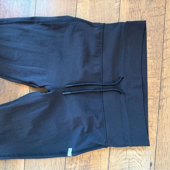 Vuori daily legging, Black, size M - Picture 2 of 3